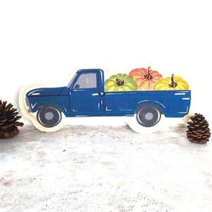 🏷 Ashland • Canvas & Felt Pumpkin Truck Wall Decor